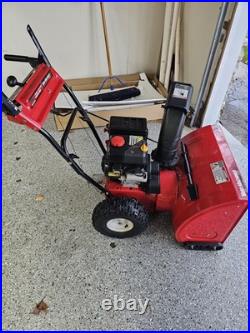 3 Year Old Yard Machine 26 Inch Snow Blower 2 Stage Has Electric Start