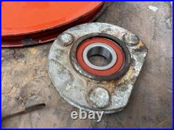 ARIENS 924082 SNOWBLOWER Auger Pulley, hub and New Belt 02438900 07307000 0720860 ARIENS 924082 SNOWBLOWER Auger Pulley, hub and New Belt 02438900 07307000 0720860