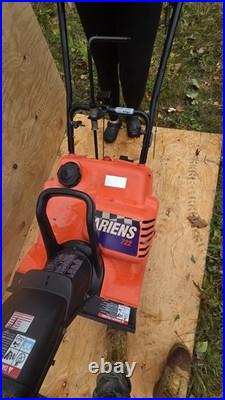 Ariens 722 Single Stage Gas Snow Blower Works, Needs Key & Tune-Up Ariens 722 Single Stage Gas Snow Blower Works, Needs Key & Tune-Up