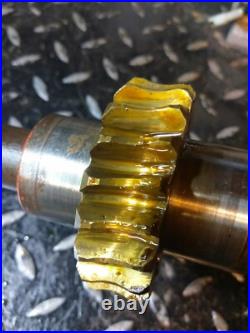 Ariens 924029 Snowblower 32 Auger Shaft 02406500, 02406400 Worm Gears 52400900