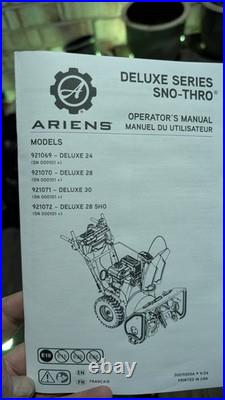 Ariens, Deluxe 28in. 252cc Two Stage Snowblower, Clearing Width 28 in, Engine