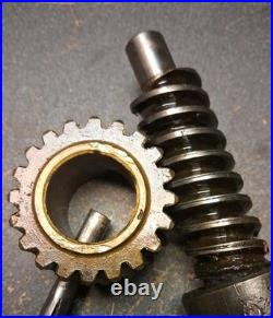 Ariens ST824 Snowblower 924039 924050 Auger Worm Gears Set 52402600 SAVE