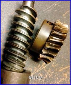 Ariens ST824 Snowblower 924039 924050 Auger Worm Gears Set 52402600 SAVE