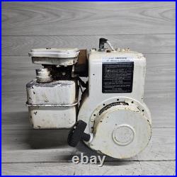 Briggs And Stratton Side Horizontal Shaft Engine 5hp Started on Spray