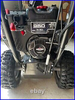 Briggs & Stratton 24 2-Stage Snowthrower, 208cc Local Pickup