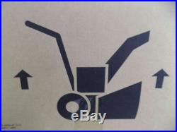 Briggs & Stratton 250cc 27-in Two-Stage Gas Snow Blower(1696619)