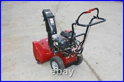 Craftsman 7.5HP 24 Snow Blower Model 536.881750 Gas