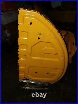 Cub Cadet 526WE Snowblower Auger housing an slides Model 31AE6GTS710 526 we