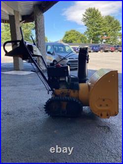 Cub Cadet 826T 26 Two Stage Snow Blower with Tecumseh 8HP Engine