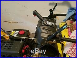 Cub cadet 28in. 528 two stage electric start gas snowblower with power steering