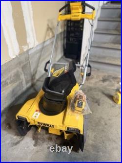 DEWALT 60V MAX 21 in Single Stage Cordless Snow Blower DCSNP2142 with Battery