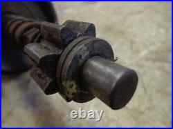 Deere TRS26 snow thrower friction wheel M110594 M110601 M110595 FREE SHIPPING Deere TRS26 snow thrower friction wheel M110594 M110601 M110595 FREE SHIPPING