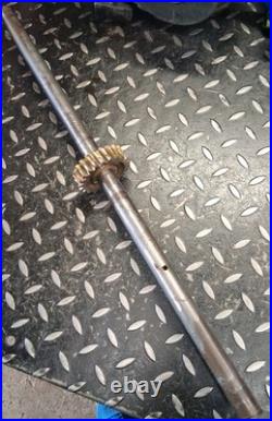 Estate 10HP 29 Snowblower 1 Dia Auger Shaft & Gear Asm Murray NOMA NLA