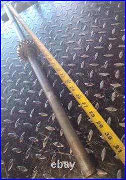 Estate B3314000 322337 NOMA 1033 33 Snowblower Auger Shaft & Worm Gear OBSOLETE