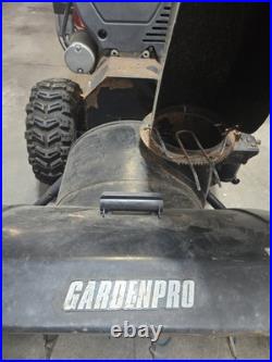 Gardenpro Loncin 420cc Two Stage Gasoline Snow Blower 42in Black Electric Start