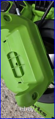 Greenworks 40V 20'' Snow Thrower 5Ah Battery