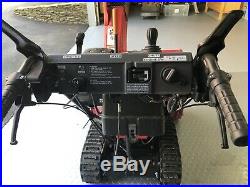 HONDA 32 HSS1332AATD SNOWBLOWER, track drive, low usage, electric start