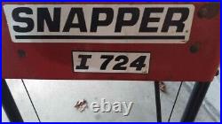 Heavy Duty Snapper Snow blower I724