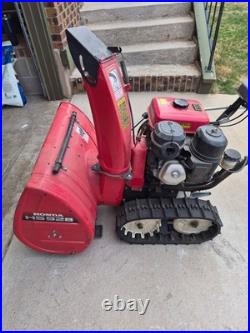 Honda HS928 Tracked Hydrostatic Gasoline Snowblower 28 Width, Chute Control
