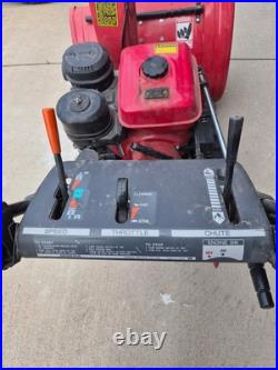 Honda HS928 Tracked Hydrostatic Gasoline Snowblower 28 Width, Chute Control