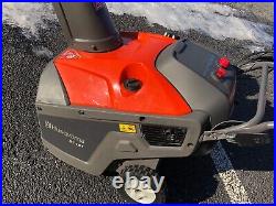 Husqvarna ST 151 Single Stage 21 Snow Blower