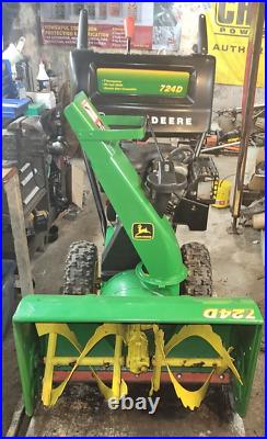 John Deere 724D Snow blower