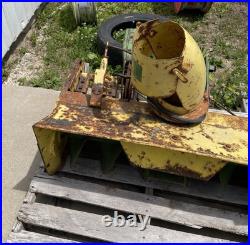 John Deere E0680 Model 37 Snow Thrower John Deere E0680 Model 37 Snow Thrower