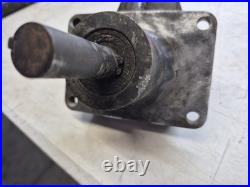 John Deere Model 49 Snow Thrower / Blower 90° Gearbox AM34014