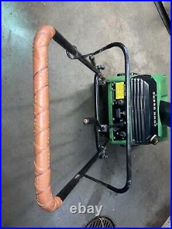 John Deere TRS-21 Snowblower Complete Runs Great Electric & Recoil Start 2stroke