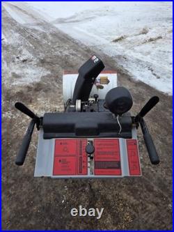 MTD Snow Blower (LOCAL PICKUP ONLY)