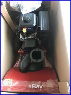 NEW IN BOX Toro Electric Start Gas Snow Blower Power Max 824 OE 24 in. 252cc