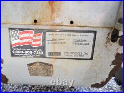 Older Snow Blower Yard Machine Pull & Electric Start