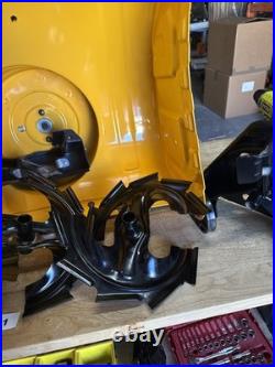 Parts for Cub Cadet Snow blower 26inch 2stage. Dented frame see photos (MZ21)