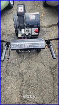 Reliable YARD MACHINES 24-in 208cc D09486 AC SNOW BLOWER for the winter
