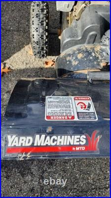 Reliable YARD MACHINES 24-in 208cc D09486 AC SNOW BLOWER for the winter