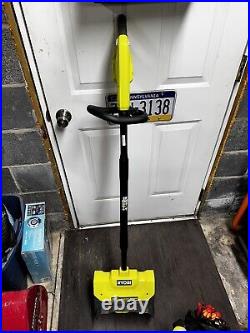 Ryobi P2706VNM ONE+ 18v Cordless 10-inch Snow Shovel