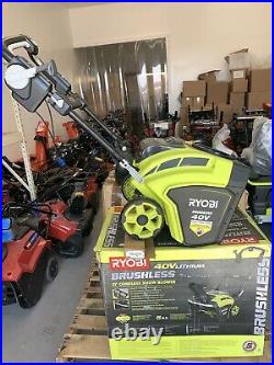 Ryobi RY40806 40v Cordless Brushless 21 Snow Blower With (2) 6AH batteries