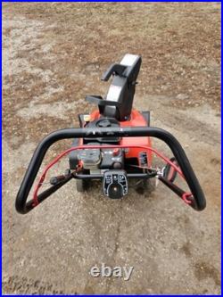 Simplicity SS822E Snowblower (LOCAL PICKUP ONLY)