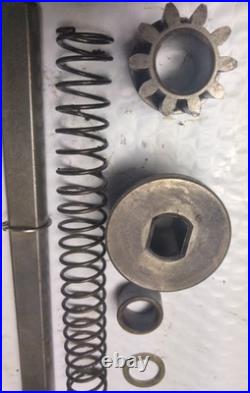 Simplicity Snowblower Jackshaft 1718752SM with Sliding Clutch 1718689SM Arm & Gear