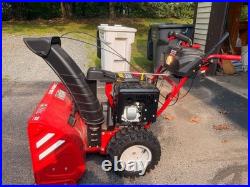 Snow Blower Troy-Bilt 357cc, elec start, 8 scoop, power steer Exc. Condition Snow Blower Troy-Bilt 357cc, elec start, 8 scoop, power steer Exc. Condition
