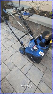 Snow Joe 18 Electric Single Stage Snow Blower, 15 Amp Motor withHeadlight (Used) Snow Joe 18 Electric Single Stage Snow Blower, 15 Amp Motor withHeadlight (Used)