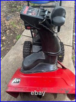 TORO Power max 826LE snow blower
