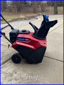 Toro Power Clear 721 E Snow Blower 38753