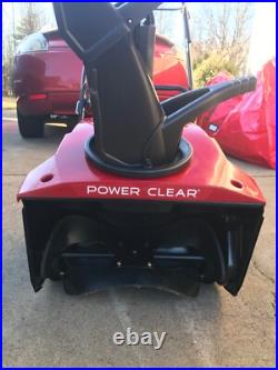 Toro Power Clear 721 E Snow Blower 38753