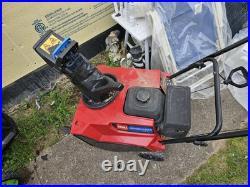 Toro Power Clear 721 E Snow Blower 38753 Toro Power Clear 721 E Snow Blower 38753