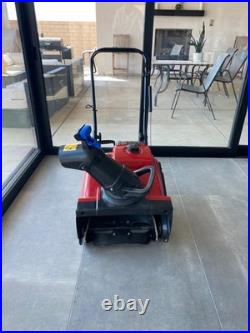 Toro Power Clear Red 518 ZE 18 Snow Blower 38473 (lightly used) Toro Power Clear Red 518 ZE 18 Snow Blower 38473 (lightly used)