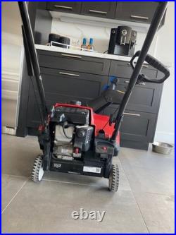 Toro Power Clear Red 518 ZE 18 Snow Blower 38473 (lightly used) Toro Power Clear Red 518 ZE 18 Snow Blower 38473 (lightly used)