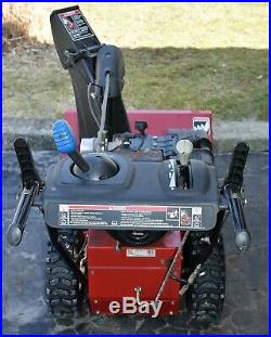 Toro Power Max 826 LE snow thrower, gas powered