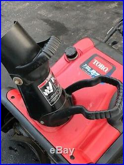 Toro Snow Blower 7HP R-TEK 24 Single Stage Snow Commander Model 38602