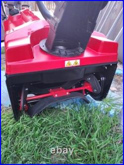 Troy-Bilt Squall 123R 123cc 21 Single-Stage Gas Snow Blower NEW- Open Box